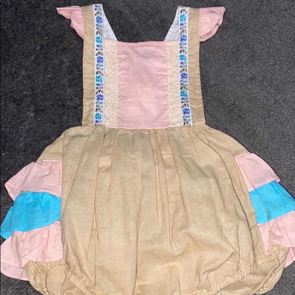 NWOT SIZE 3 Hydrangea Bubble (WDW Remake)